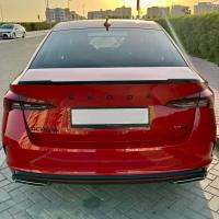 Skoda Octavia VRS Bagaj Üstü Piano Black Spoiler 2020-